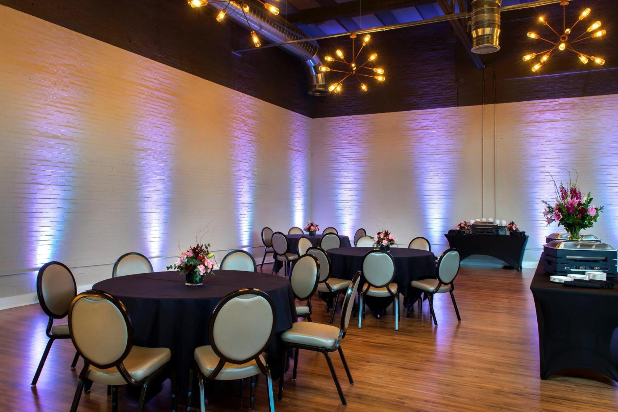 Aloft Buffalo Downtown Экстерьер фото